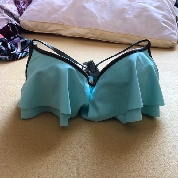 PINK bikini top - Picture 3 of 3